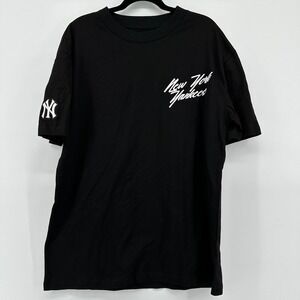 Pro Standard New York Yankees Black T-Shirt MLB Luxury Athletic LNY1315485-BLK